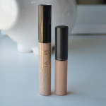 Comparação: Corretivo Líquido Tracta x MAC Select Moisturecover