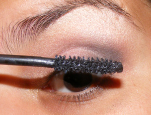 Tutorial: MAC Fafi Eyes 1