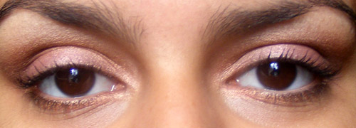 Look: In Living Pink & Amber Lights (MAC)