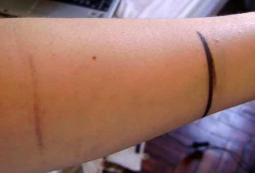 Resenha da Ju Foguel: Kajal