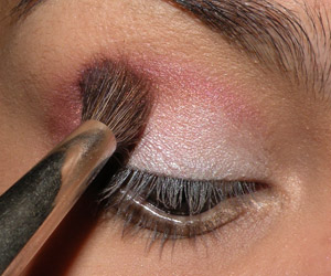 Tutorial Duplo: O mesmo look com produtos diferentes