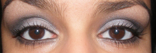 Look: Prateado com MAC, Vult, Milani e Shu Uemura