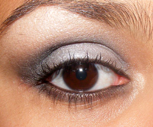 Look: Prateado com MAC, Vult, Milani e Shu Uemura