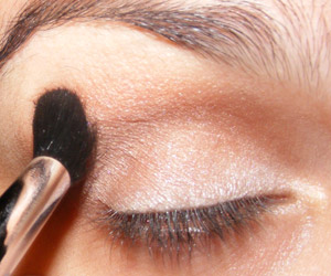 Tutorial: Look básico com sombra Jesse's Girl