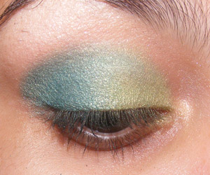 Tutorial: Suedette: 6 Intense Eyes + Pigmentos Teal e Chartreuse