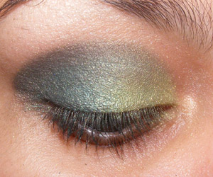 Tutorial: Suedette: 6 Intense Eyes + Pigmentos Teal e Chartreuse