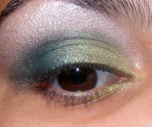 Tutorial: Suedette: 6 Intense Eyes + Pigmentos Teal e Chartreuse