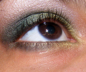 Tutorial: Suedette: 6 Intense Eyes + Pigmentos Teal e Chartreuse