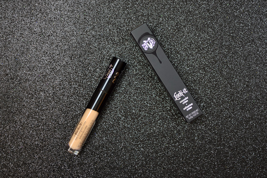 Kat Von D. Lock-It Concealer Creme