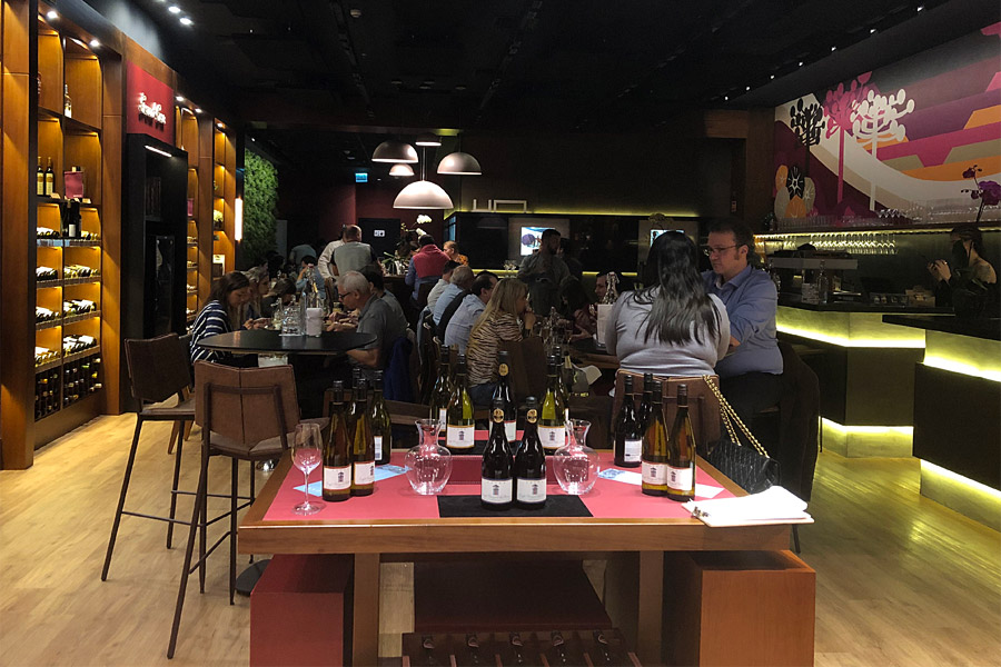 Guia Porto Alegre: Um Bar & Cozinha