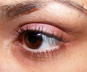 Look: Cópia de In Living Pink & Amber Lights da MAC, com Vult e Duda Molinos