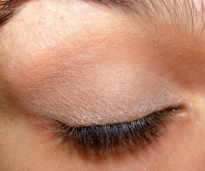 Tutorial: Look discreto (com um pouco de cor) para o trabalho